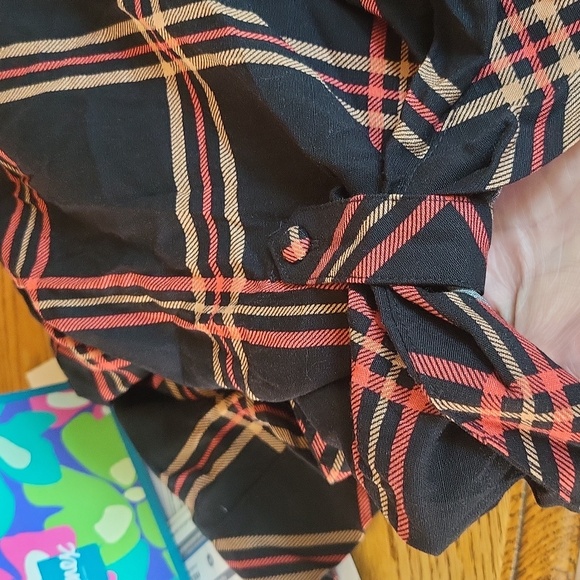 Torrid black plaid with red and tan - Picture 8 of 8
